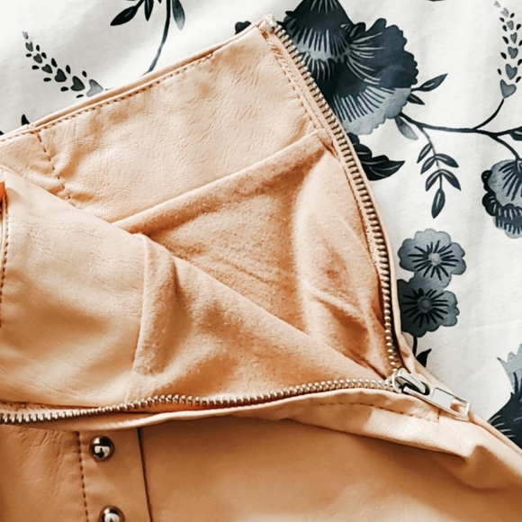 Forever21 Faux Leather Studded Skirt in Rose Gold - Picture 2 of 7